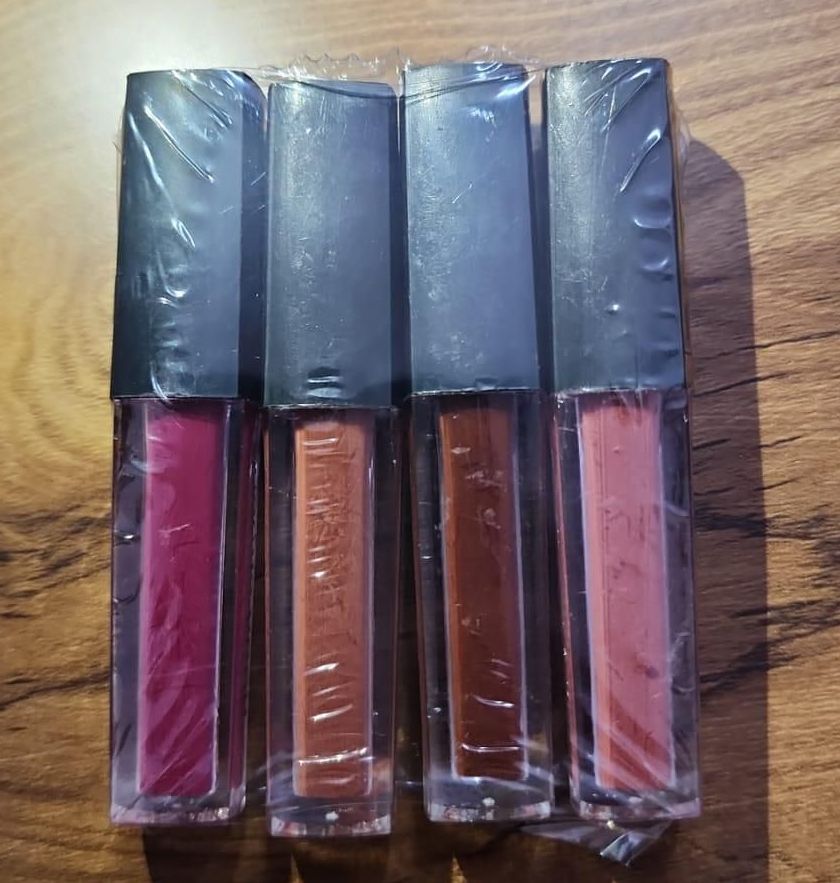 Red Edition Different Shades Liquid Lipstick Set of 4 (16ml)
